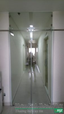 cửa hàng nhôm kính quận 1